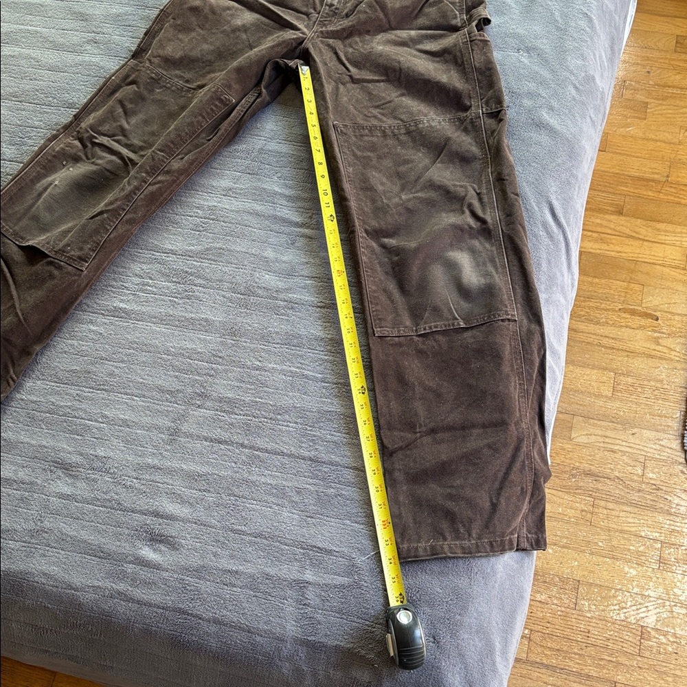 Carhartt Men's Dark Brown coveralls. 36 x 36 no tears in good shape no stains.